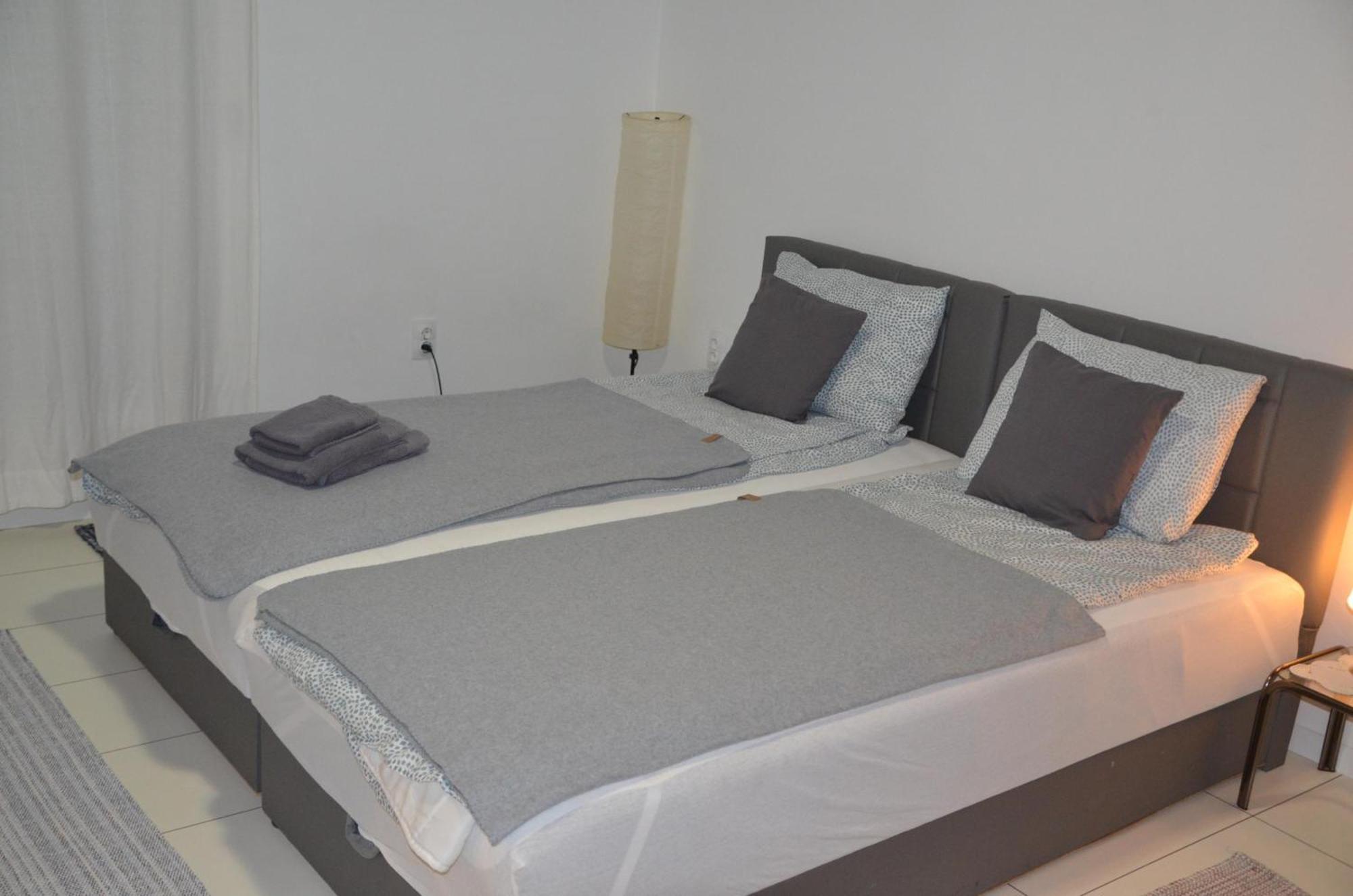 Appartamento Cerak Lux Belgrado Esterno foto